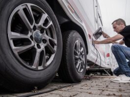 6 Tips for Choosing the Best Motorhome Repair Shop Motorhome Repair